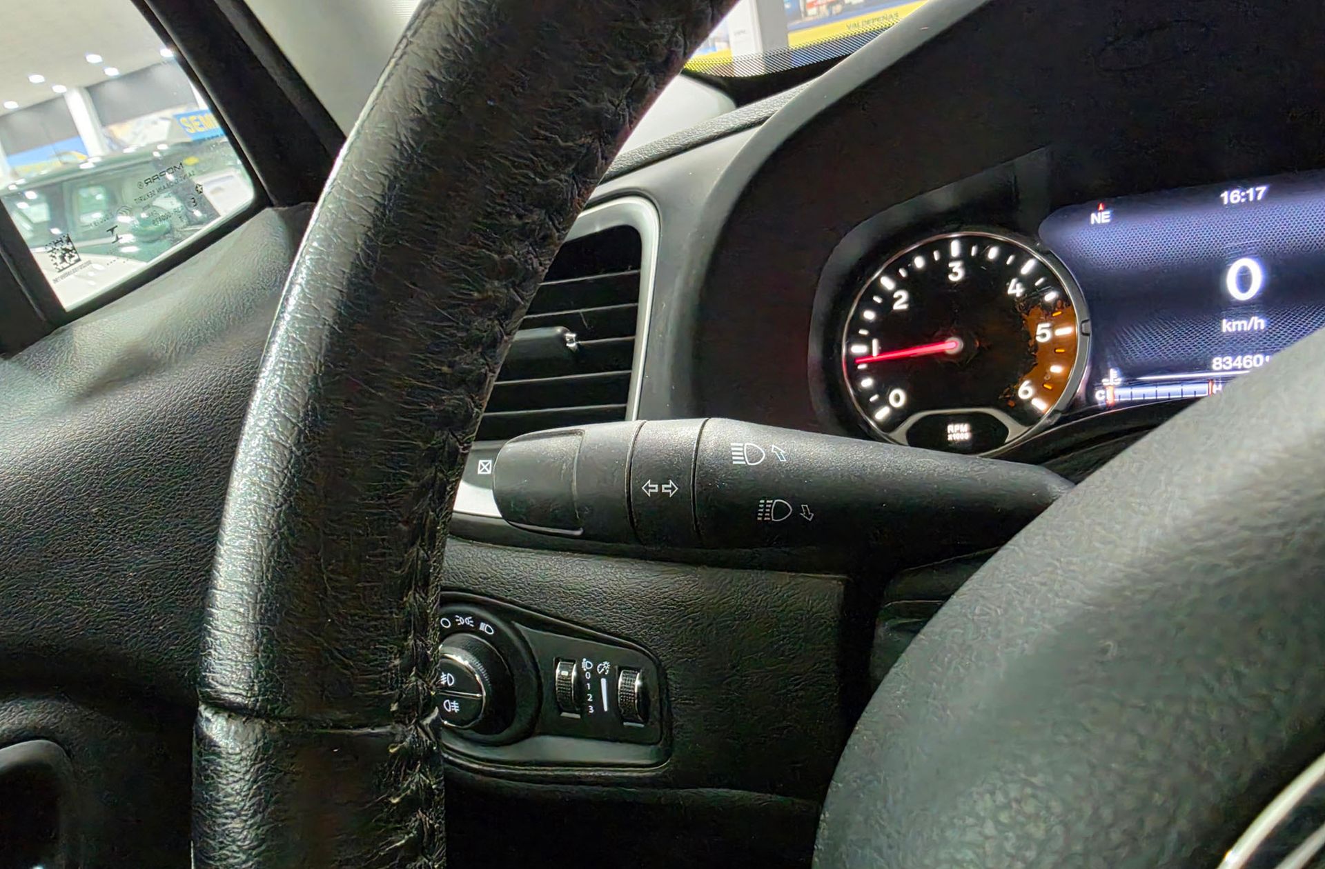 Jeep Renegade 1.6 MultiJet Limited 4x2 - foto 22