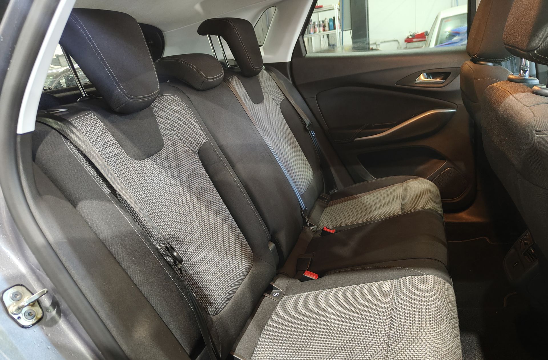 Opel Grandland 1.5 CDTi Selective - foto 15
