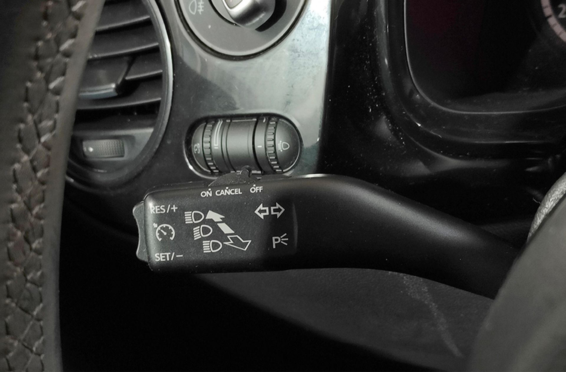 Volkswagen Beetle 1.6 TDI Beetlemania - foto 18