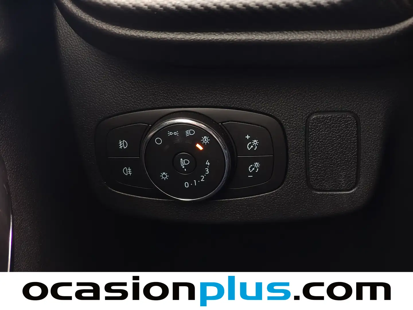 Foto Ford Puma Ford Puma 1.0 EcoBoost MHEV ST-Line X Auto (125 CV)