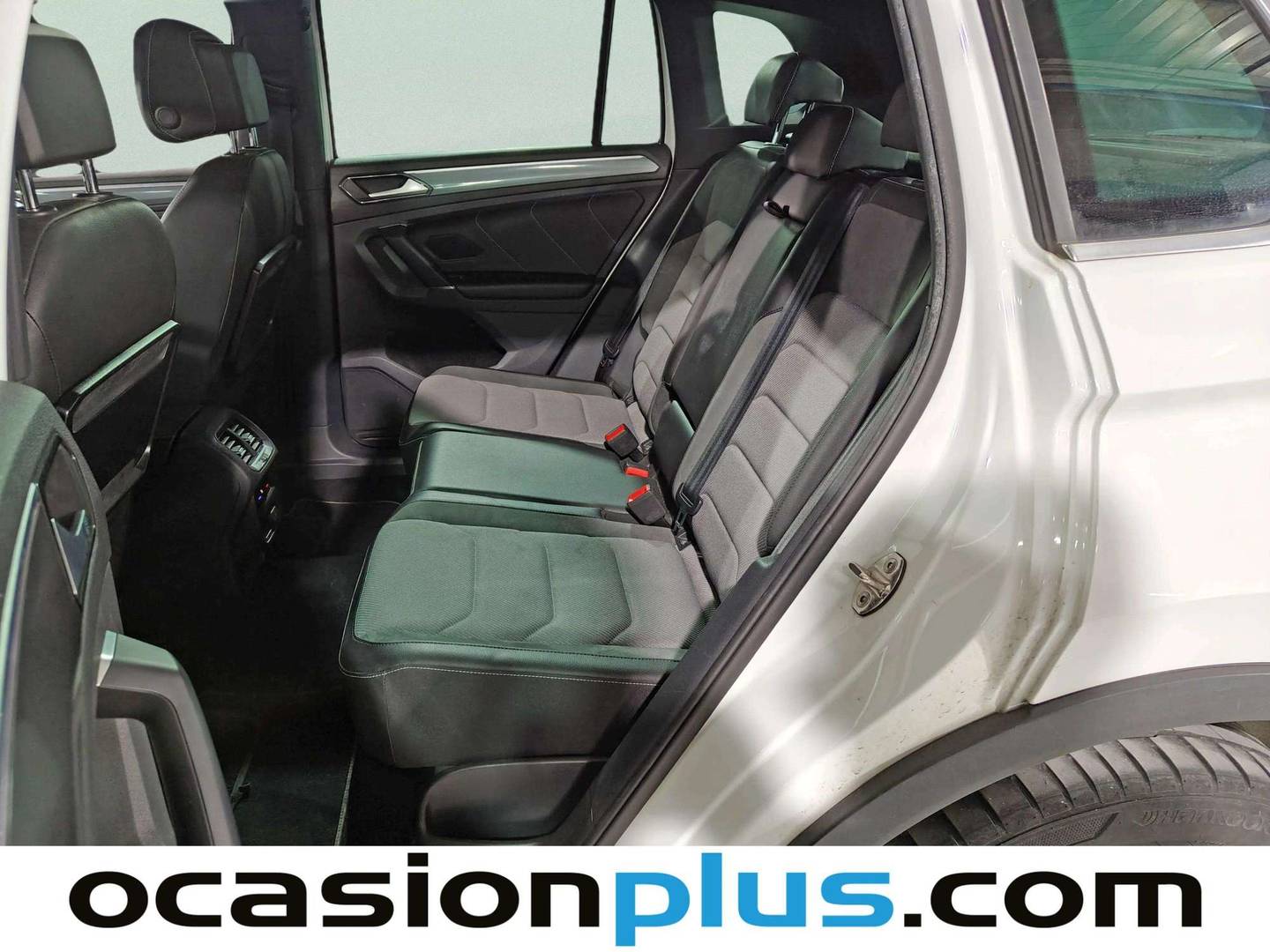 Foto asientos traseros Volkswagen Tiguan Volkswagen Tiguan Sport 2.0 TDI (150 CV) Pack R-Line