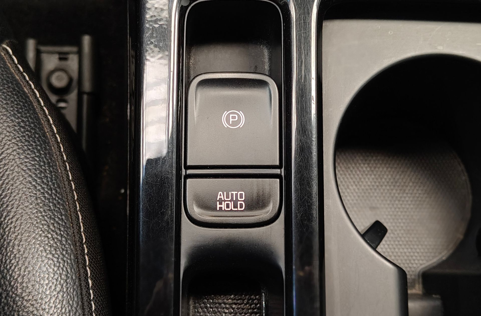 Kia Ceed 1.6 GDi PHEV E-Tech - foto 34