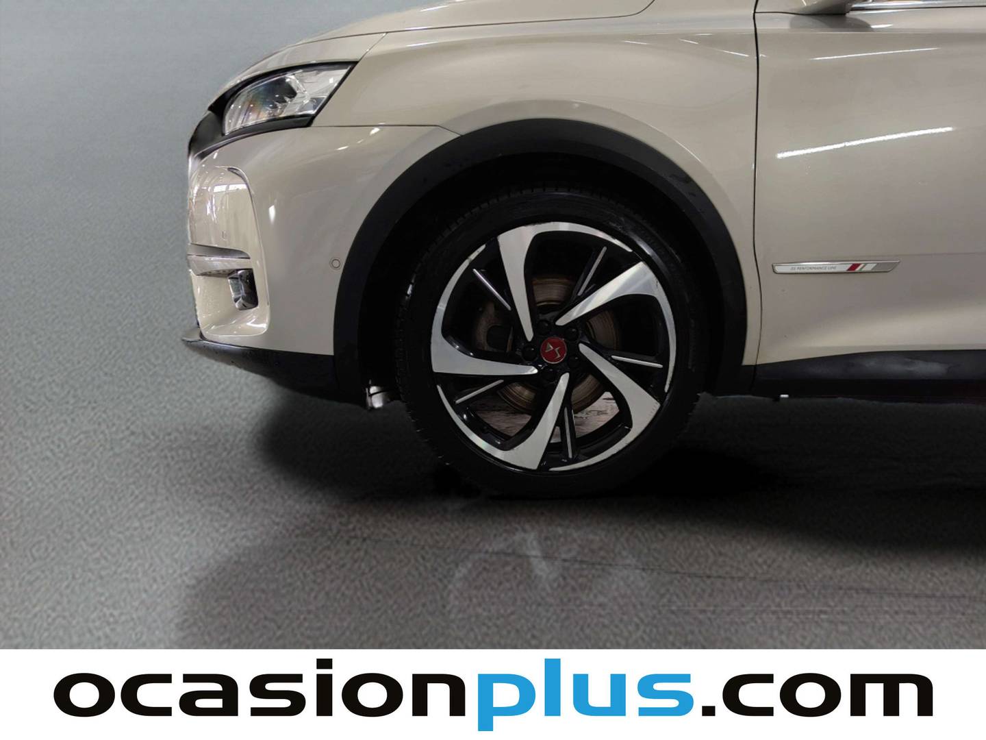 DS DS 7 Crossback DS DS7 Crossback E-Tense 300 Performance Line+ 4WD Auto (300 CV) al mejor precio