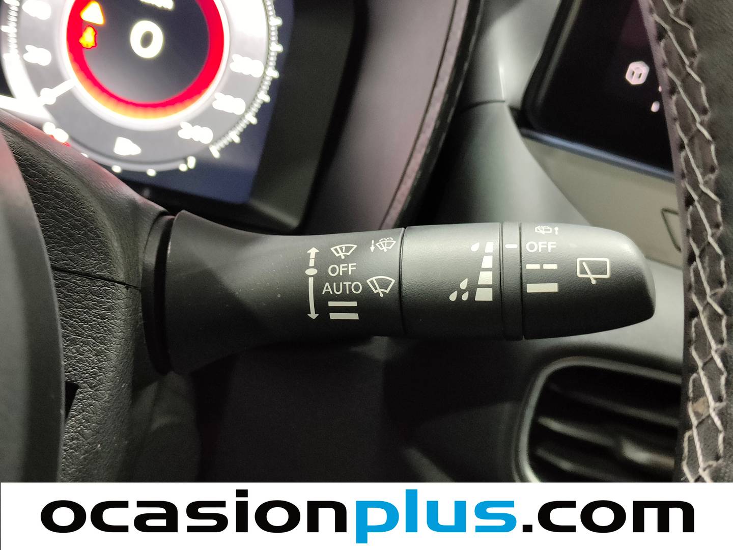 Foto Nissan JUKE Nissan Juke DIG-T N-Connecta 4x2 (114 CV)