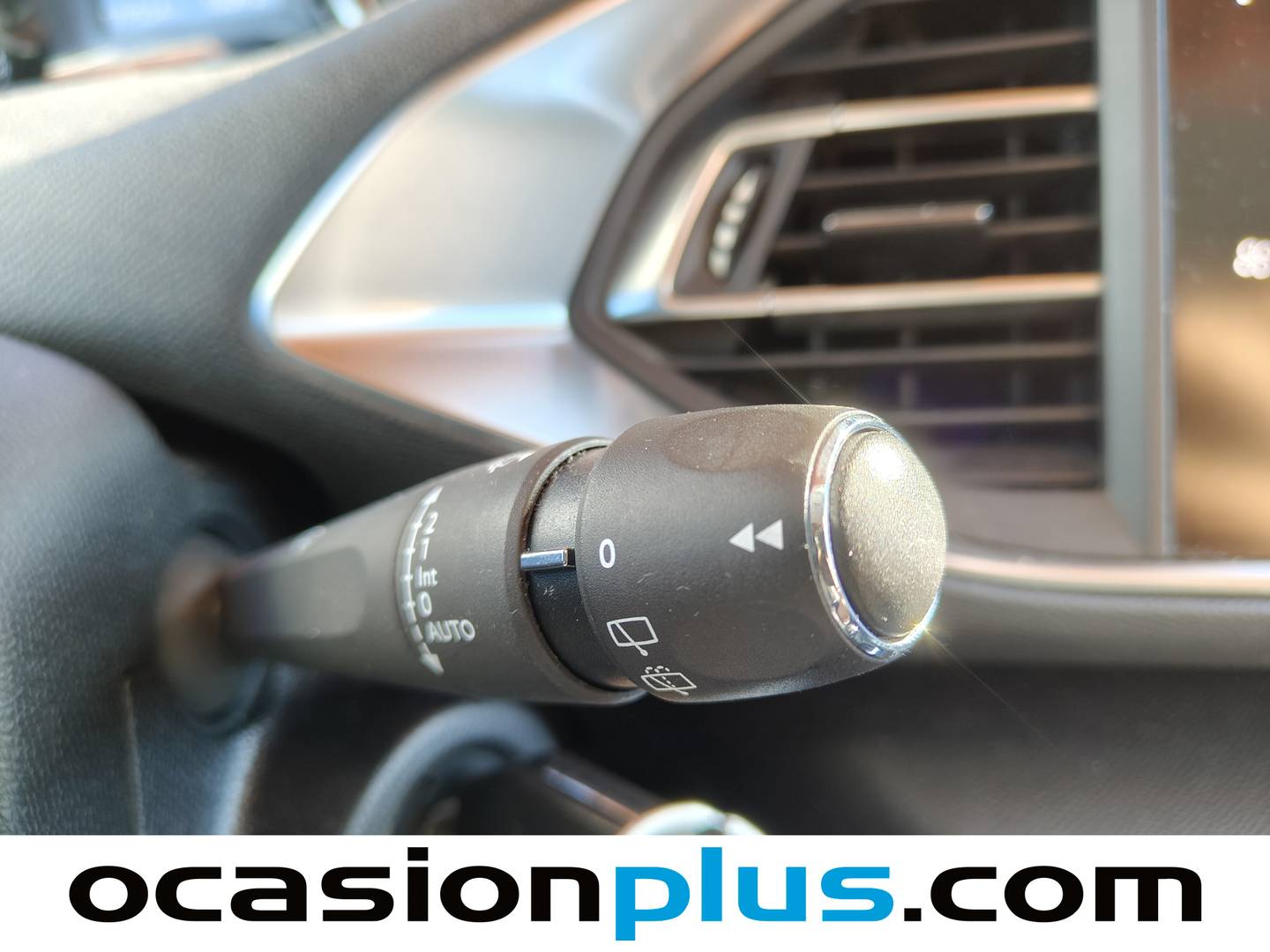 Foto Peugeot 308 Peugeot 308 1.6 BlueHDi Active (120 CV)