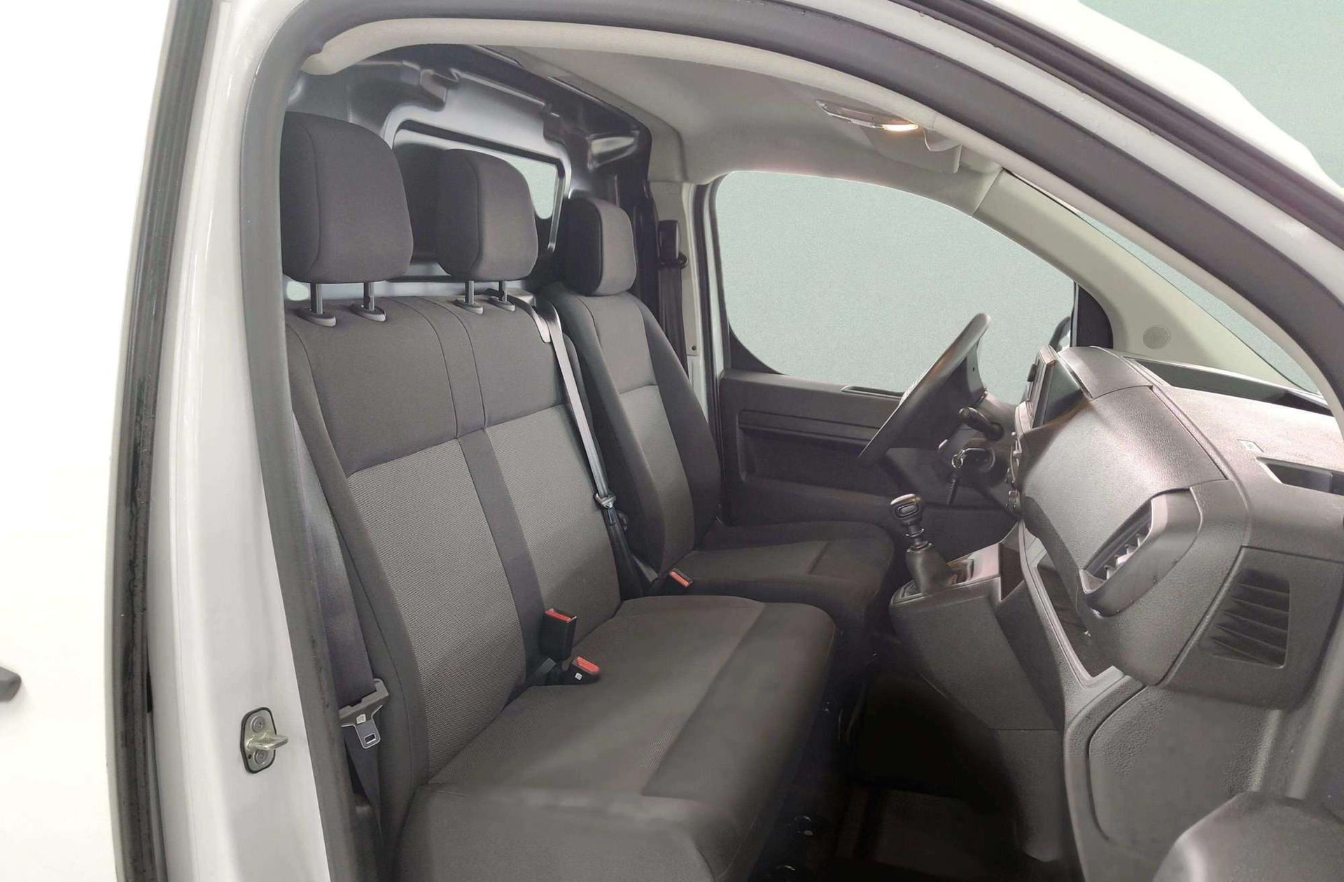 Fiat Scudo Furgon 1.5 BlueHDi L2 - foto 13