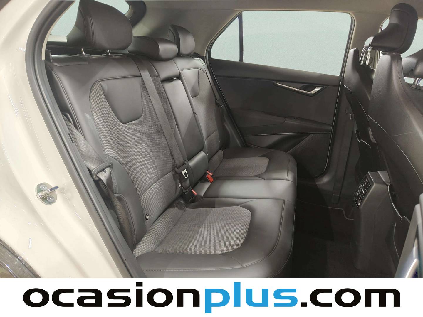 Foto KIA Niro Kia Niro 1.6 GDi HEV Drive (129 CV)