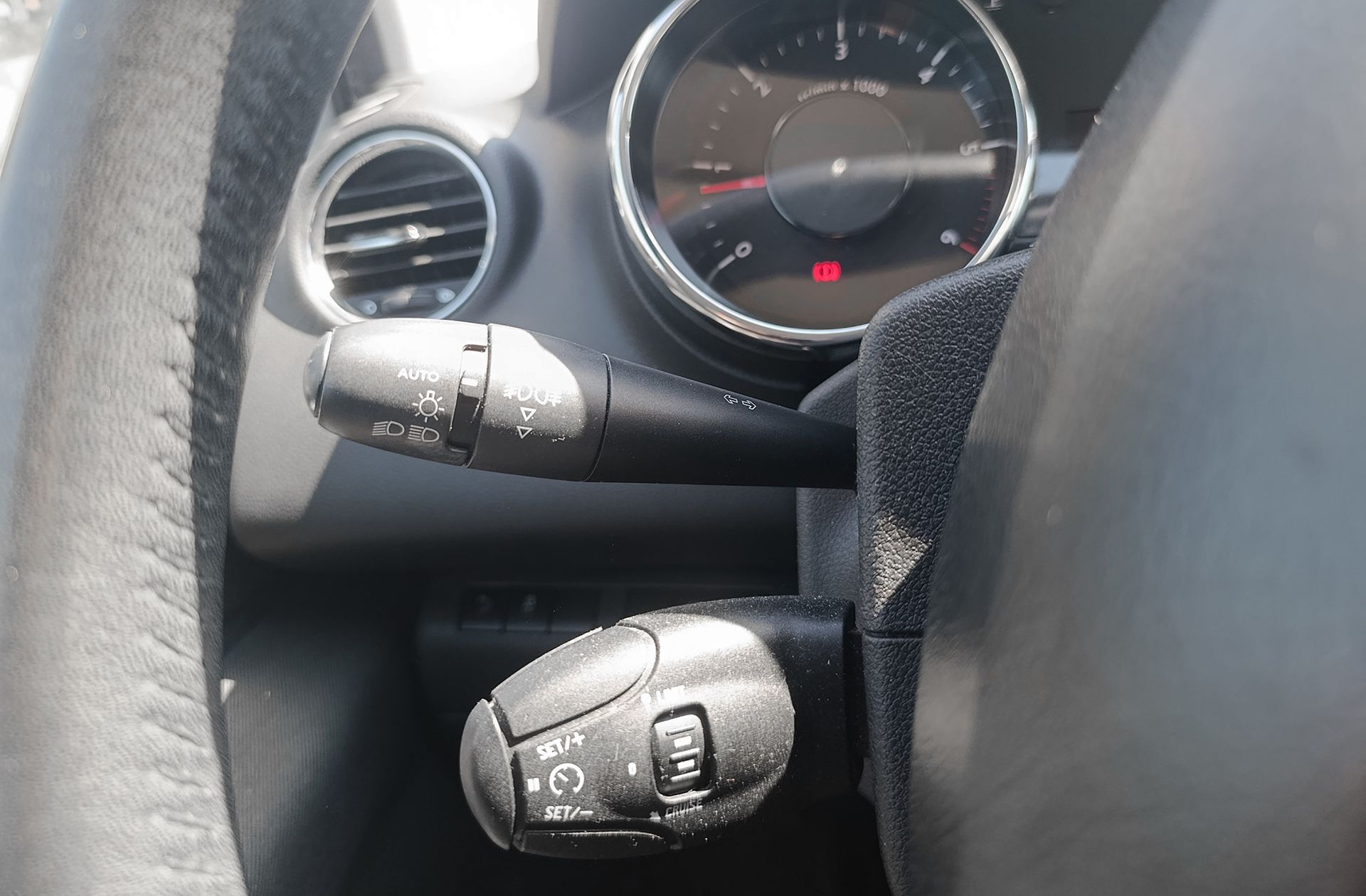 Peugeot 3008 2.0 BlueHDi Style FAP - foto 20