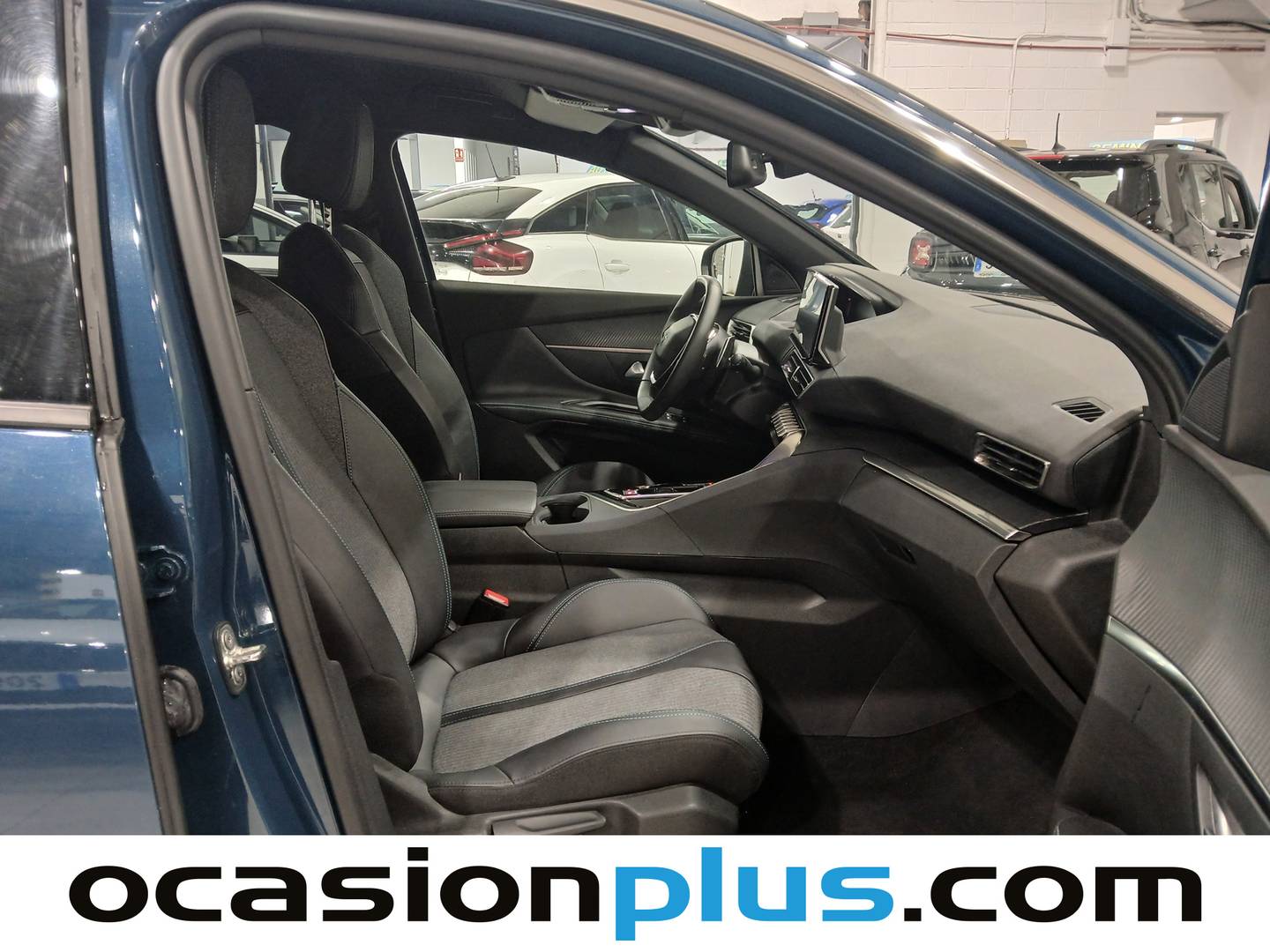 Foto Peugeot 5008 Peugeot 5008 BlueHDI 130 S&S Allure Pack EAT8 (130 CV) 7 Plazas