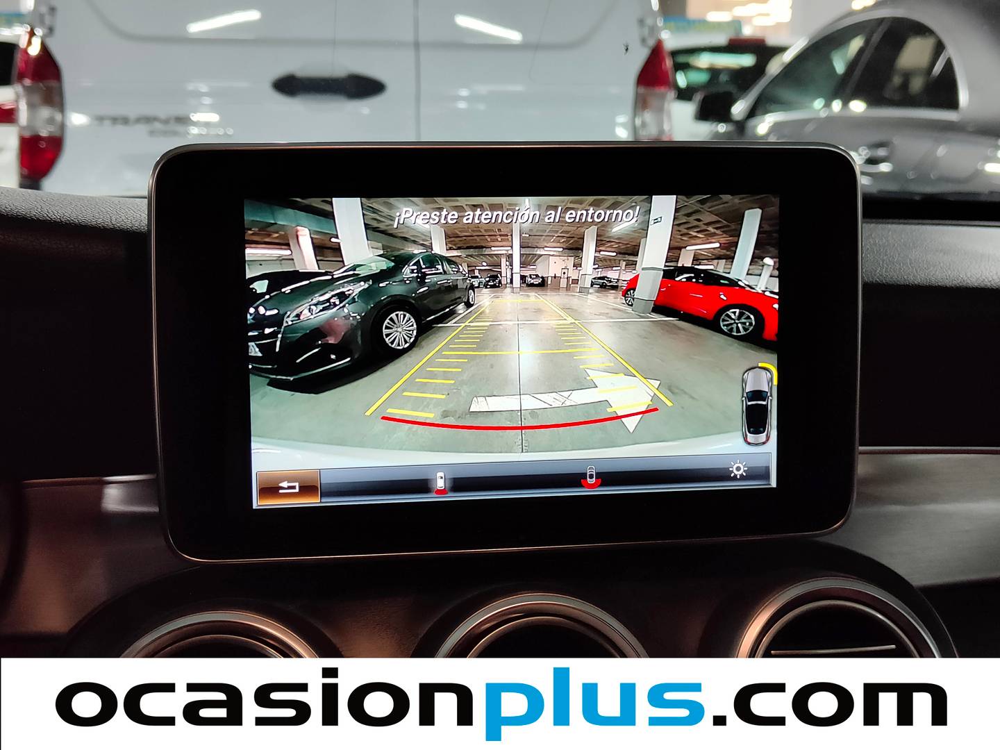 Equipamiento del Mercedes Clase C Mercedes Clase C Cabrio 250 d  (204 CV) Pack AMG