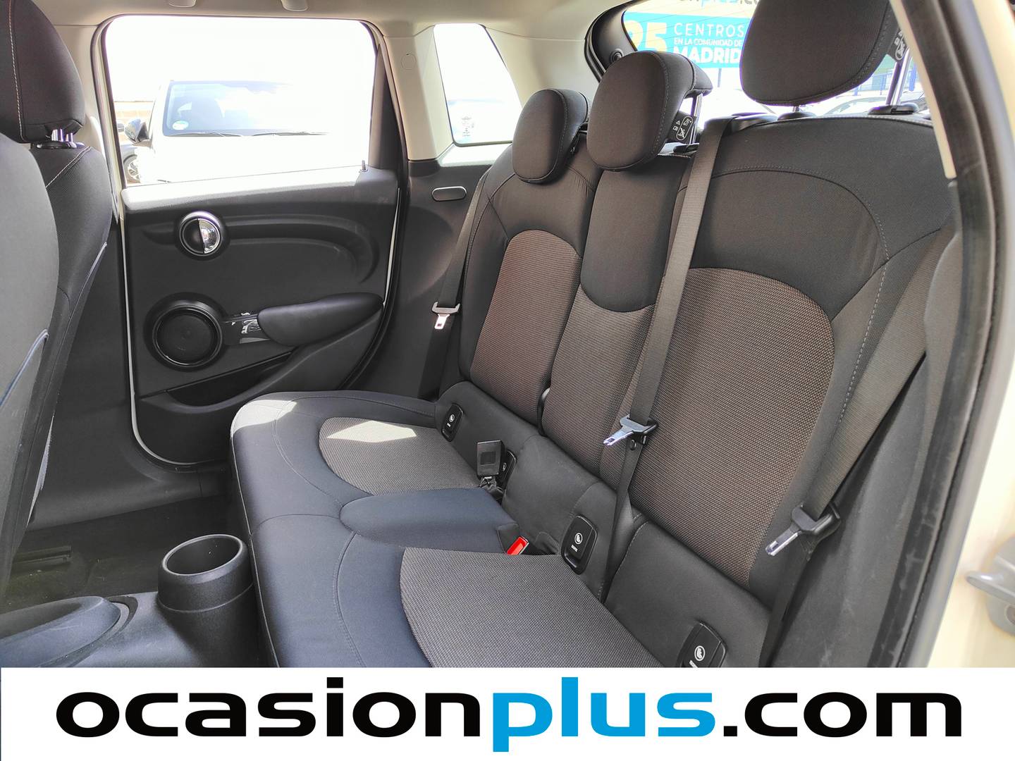 Foto asientos traseros Mini MINI Mini MINI Cooper 5 Puertas One (102 CV)