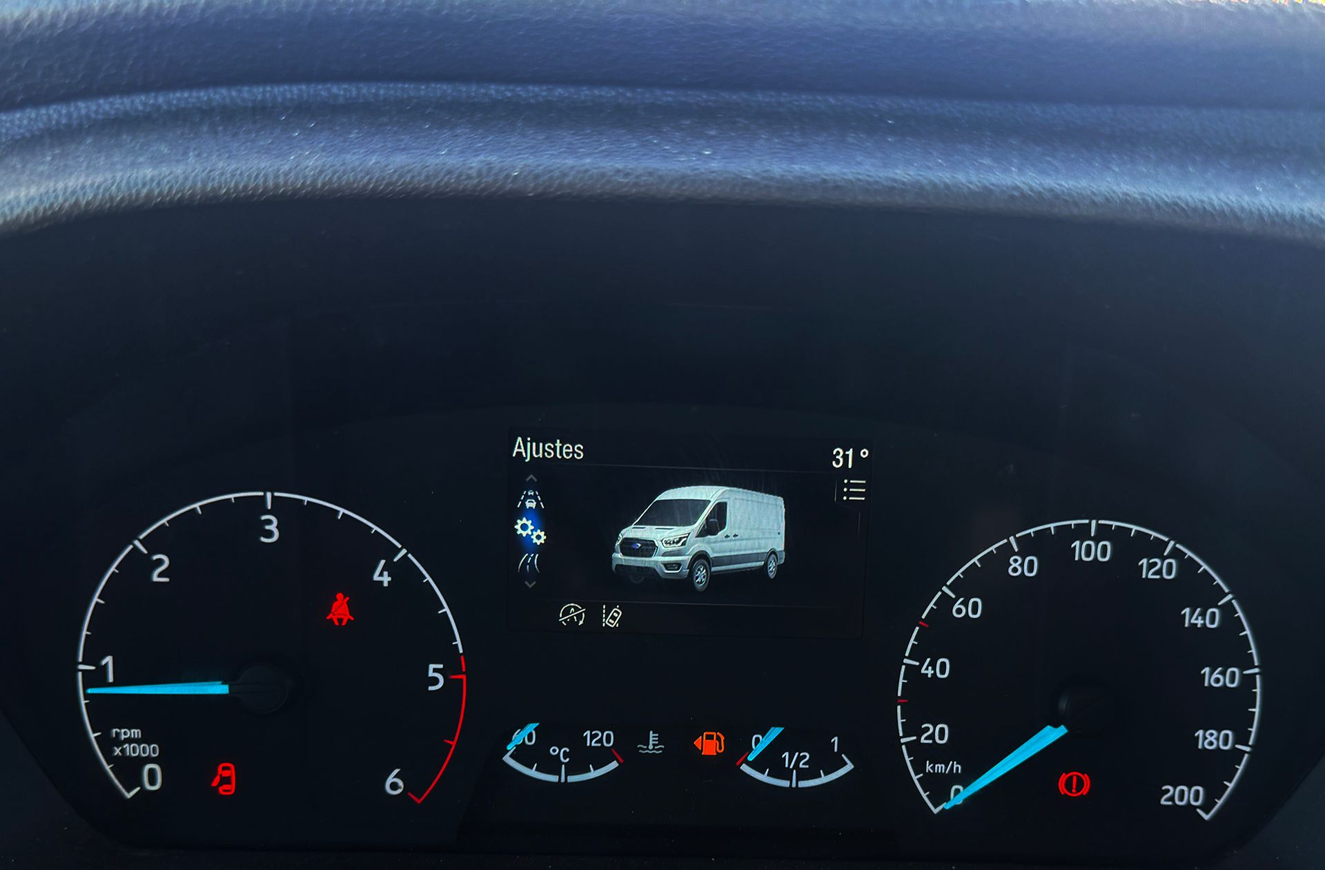 Ford Transit Furgon 350 L3H2 Trend - foto 17