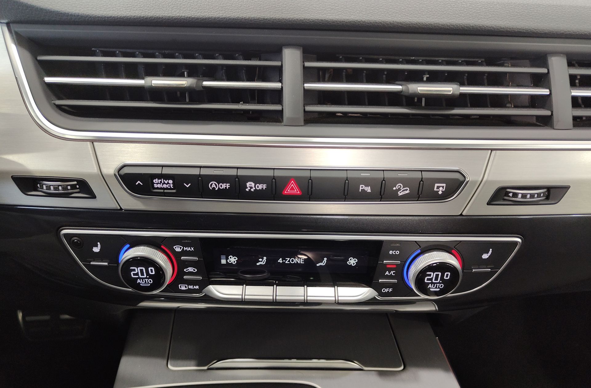Audi Q7 Sport 3.0 TDI quattro tiptronic Pack S-Line 7 plazas - foto 40
