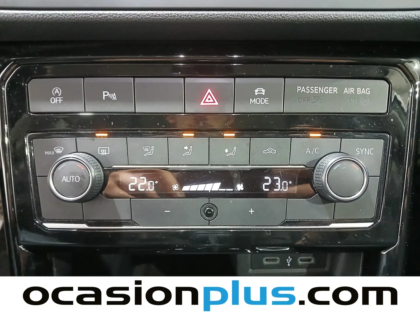 Foto Volkswagen T-Cross Volkswagen T-Cross Sport 1.0 TSI (110 CV)