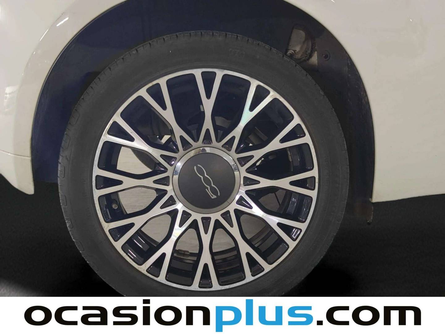 Fiat 500 Fiat 500 1.0 Hybrid Dolcevita (70 CV) seminuevo