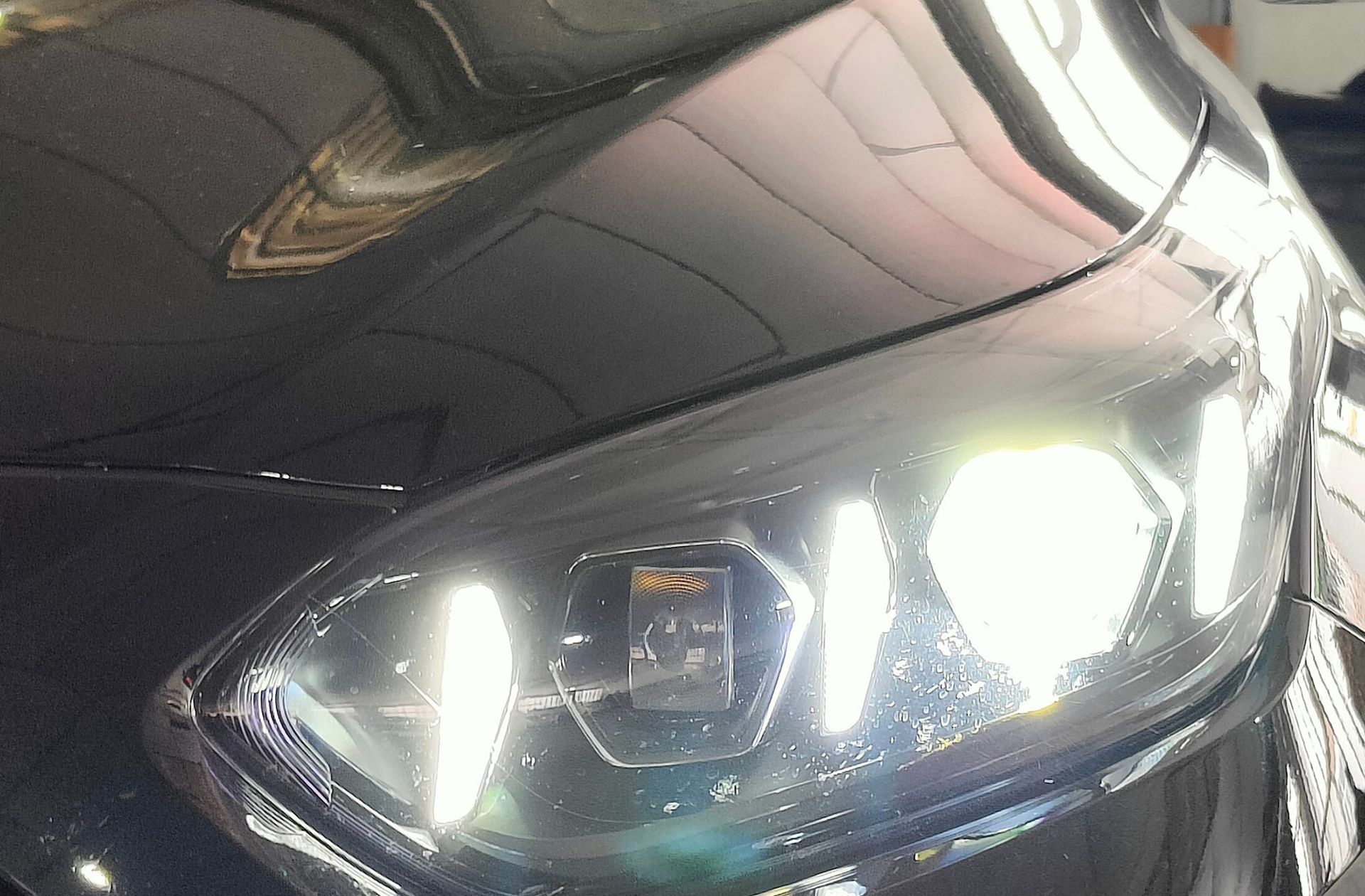 Kia Ceed 1.5 MHEV Tech DCT - foto 17