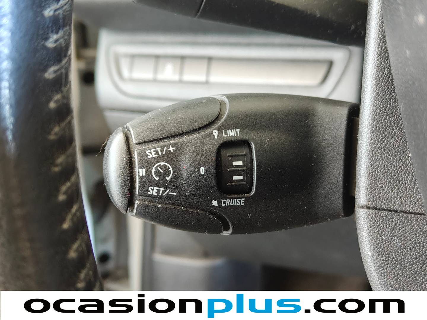 Peugeot 208 Peugeot 208 1.6 BlueHDI Active (75 CV) 75cv