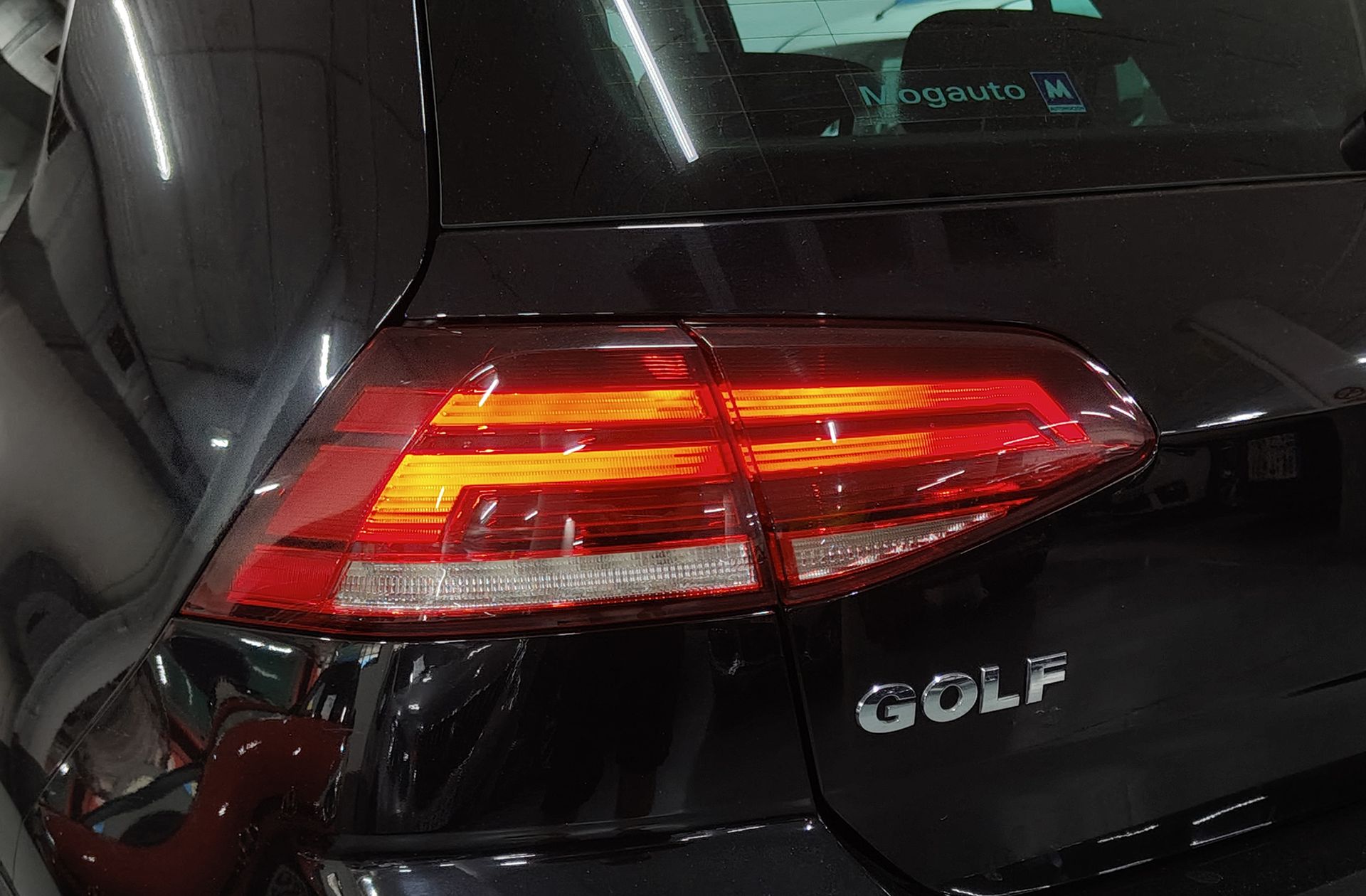 Volkswagen Golf Sport 2.0 TDI DSG - foto 16