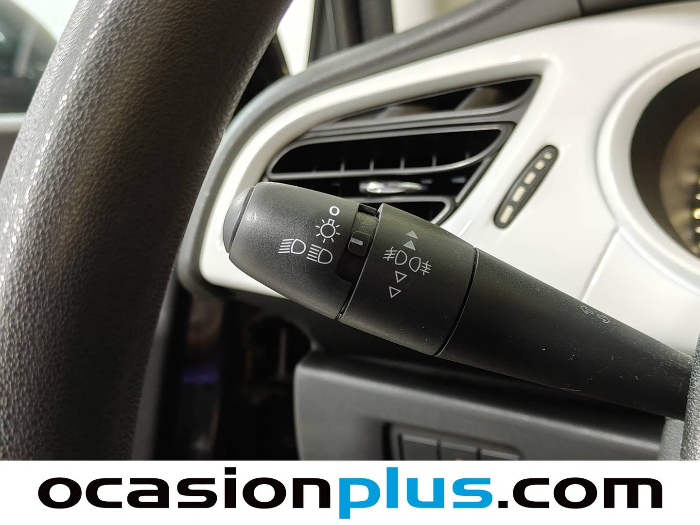 Citroën C3 Citroën C3 1.2 PureTech LIVE (68 CV) 68cv