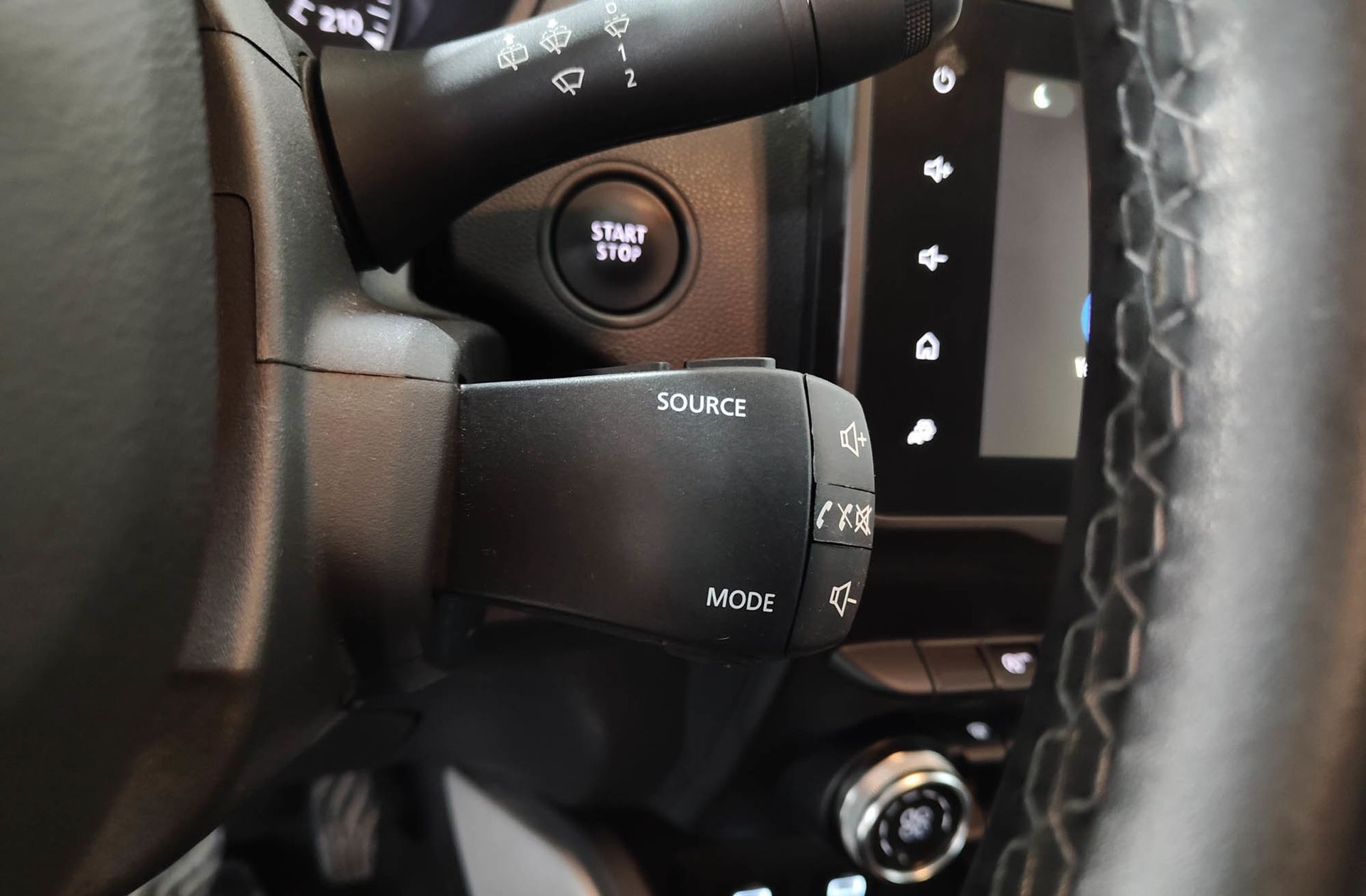 Dacia Duster Prestige TCe EDC - foto 30