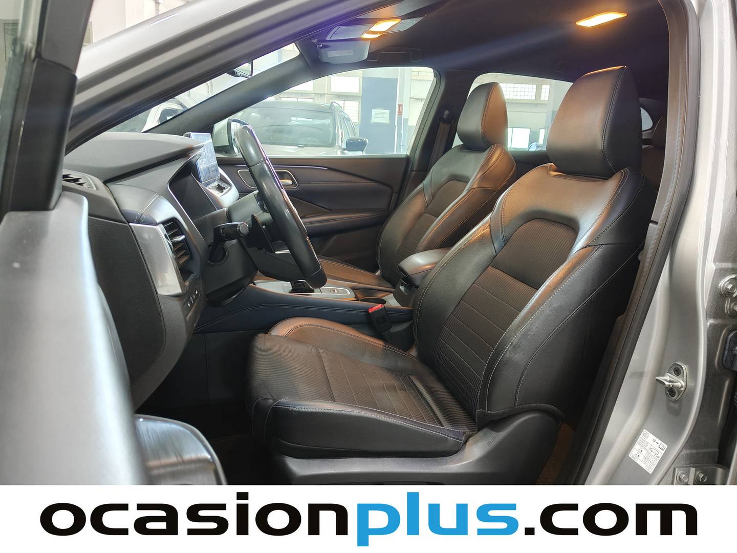 Foto asientos delanteros Nissan QASHQAI Nissan Qashqai DIG-T 160 mHEV Tekna Xtronic  (158 CV)
