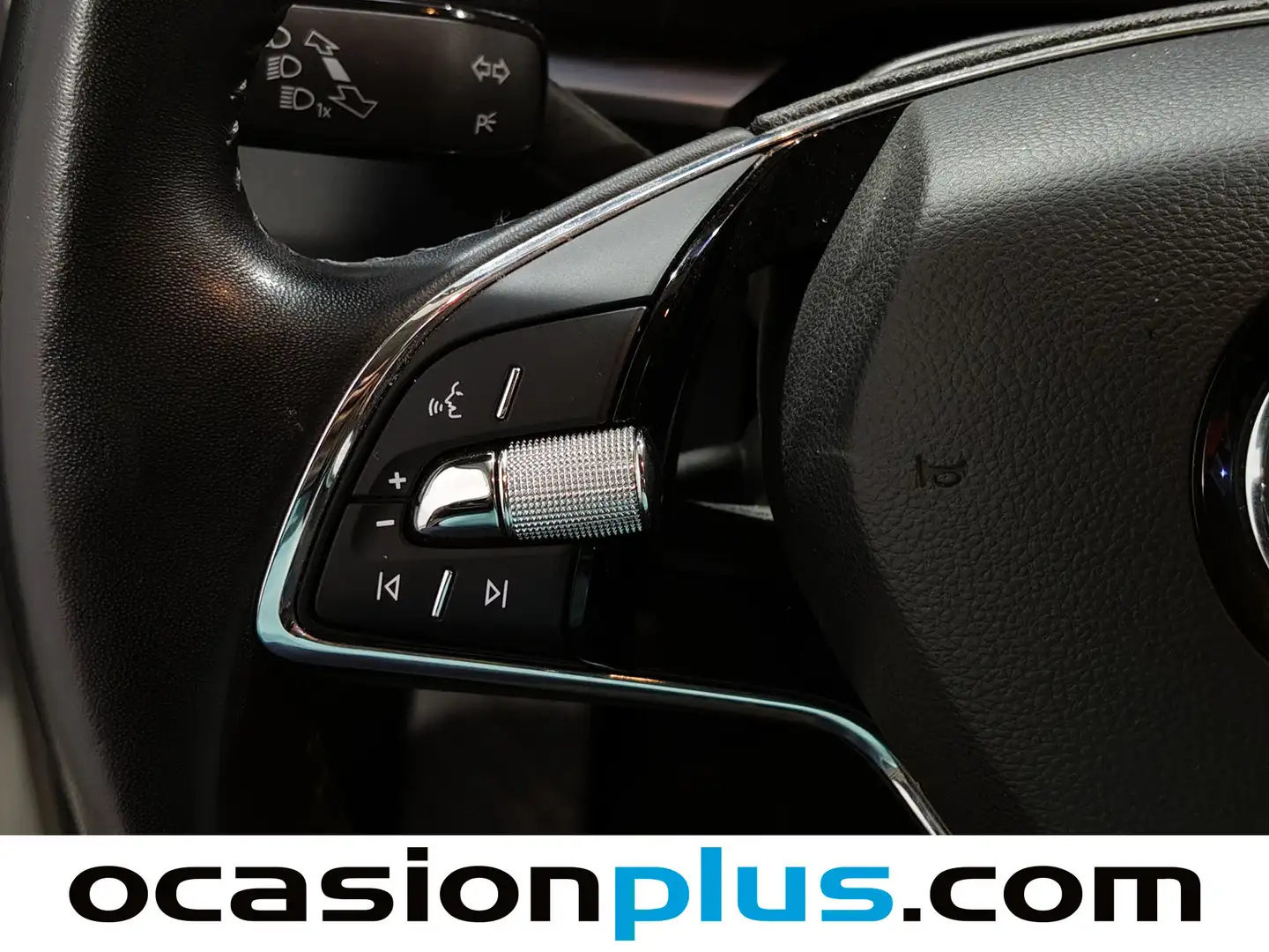 Foto Skoda Karoq Skoda Karoq 1.5 TSI ACT Ambition DSG (150 CV)