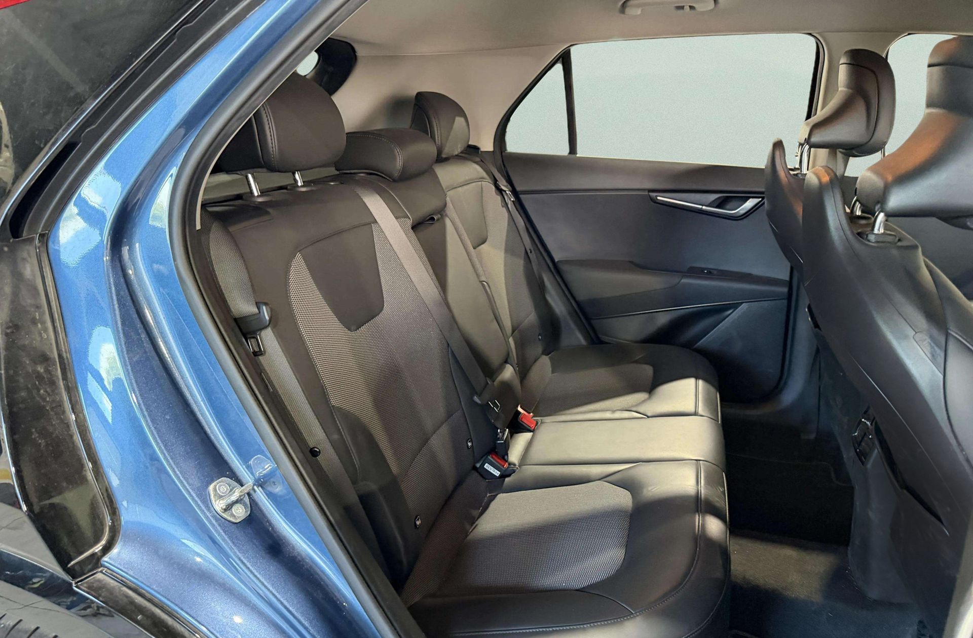 Kia Niro 1.6 GDi HEV Drive - foto 18