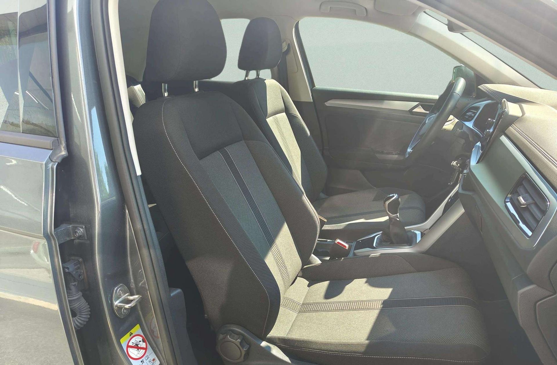 Volkswagen T-Roc Life 1.0 TSI - foto 19