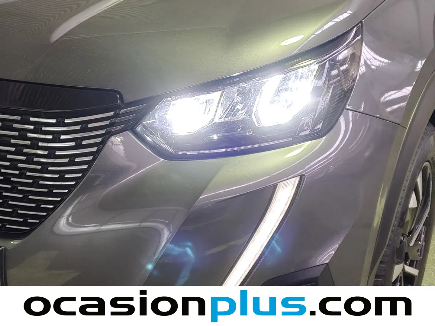 Foto Peugeot 2008 Peugeot 2008 PureTech 130 S&S Allure Pack (130 CV)