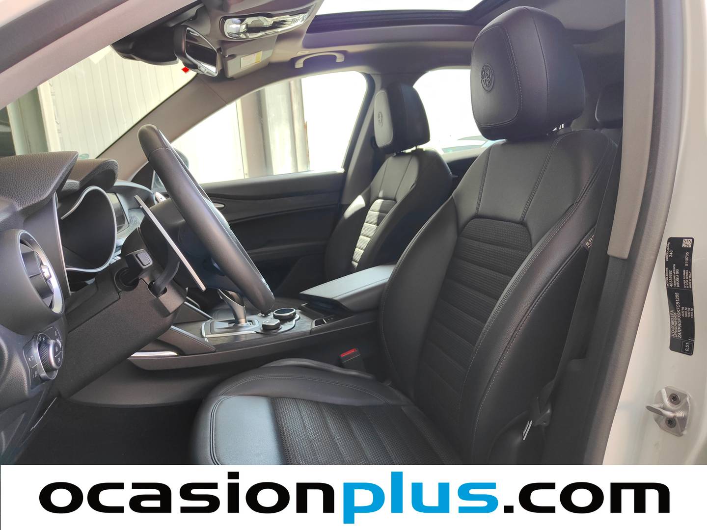Foto asientos delanteros Alfa Romeo Stelvio Alfa Romeo Stelvio 2.2 Diesel Executive RWD (190 CV)
