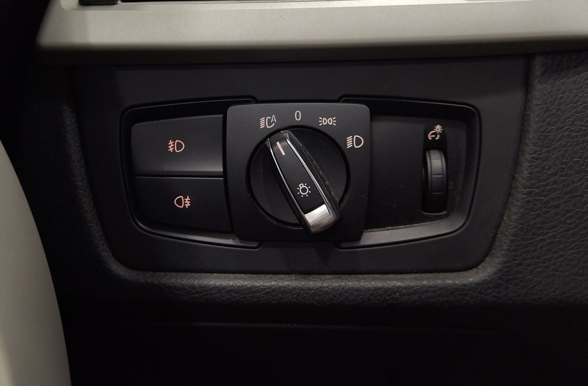 BMW Serie 3 320d Touring - foto 27