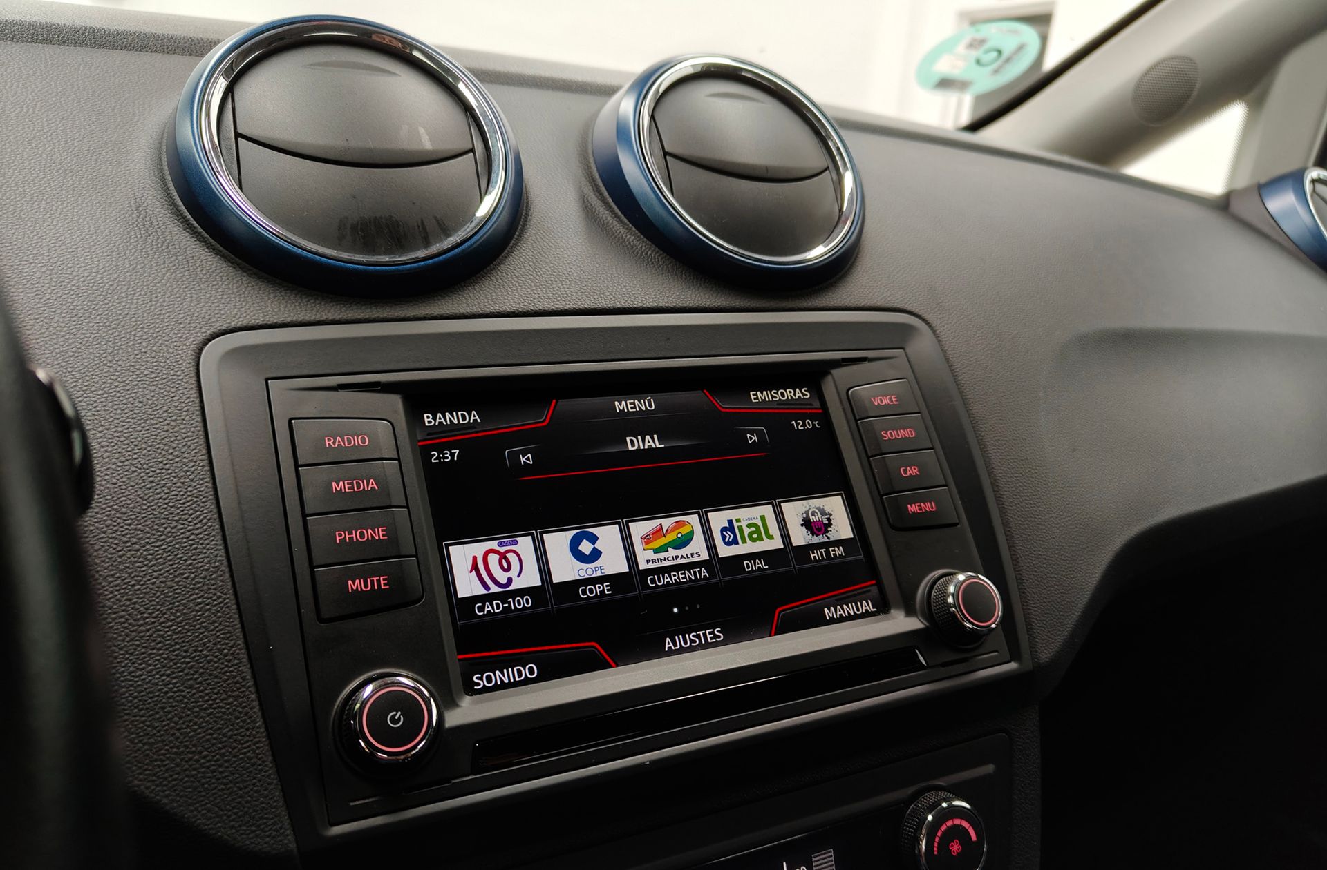 SEAT Ibiza 1.4 TDI Style Connect - foto 29