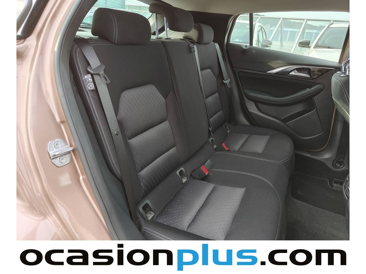 Foto Infiniti Q30 Infiniti Q30 1.6T Premium (122 CV)