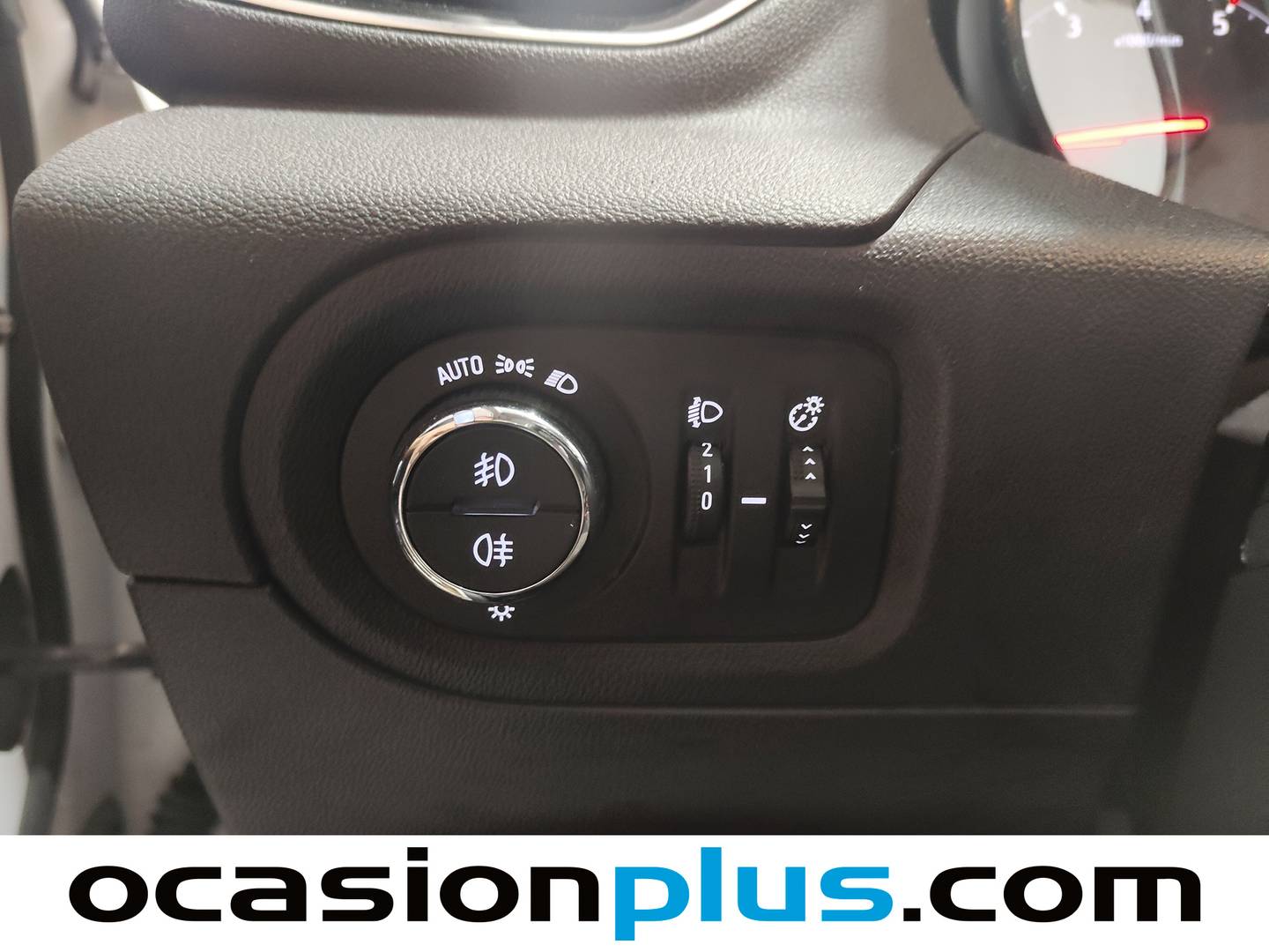 Paquetes del Opel Grandland X Opel Grandland X 1.2 Turbo Selective (130 CV)