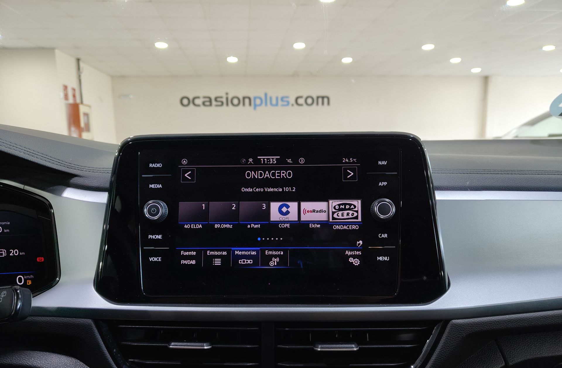 Volkswagen T-Roc Life 2.0 TDI DSG - foto 31