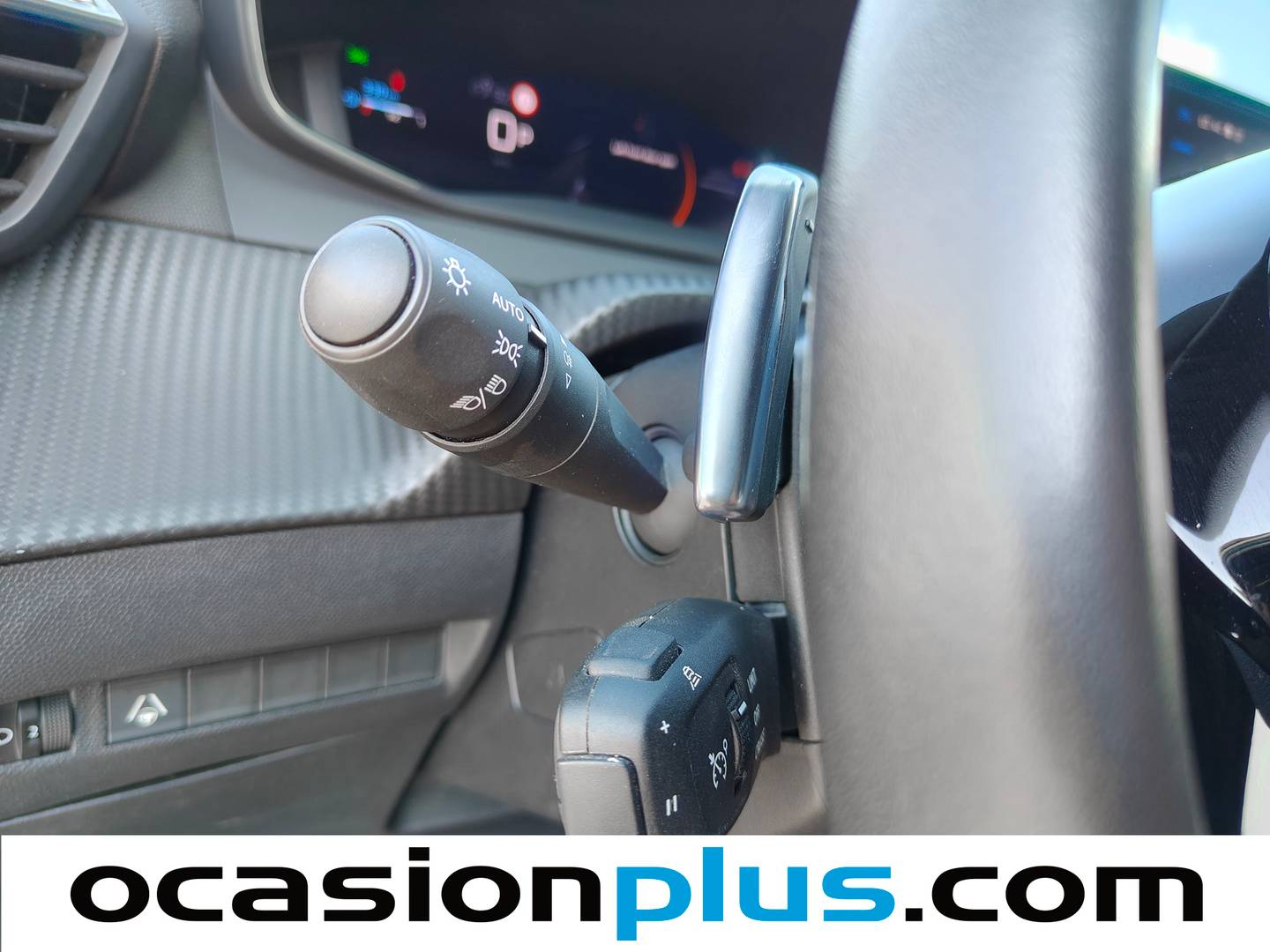 Peugeot 2008 Peugeot 2008 Allure Hybrid eDCS6 (145 CV) de segunda mano