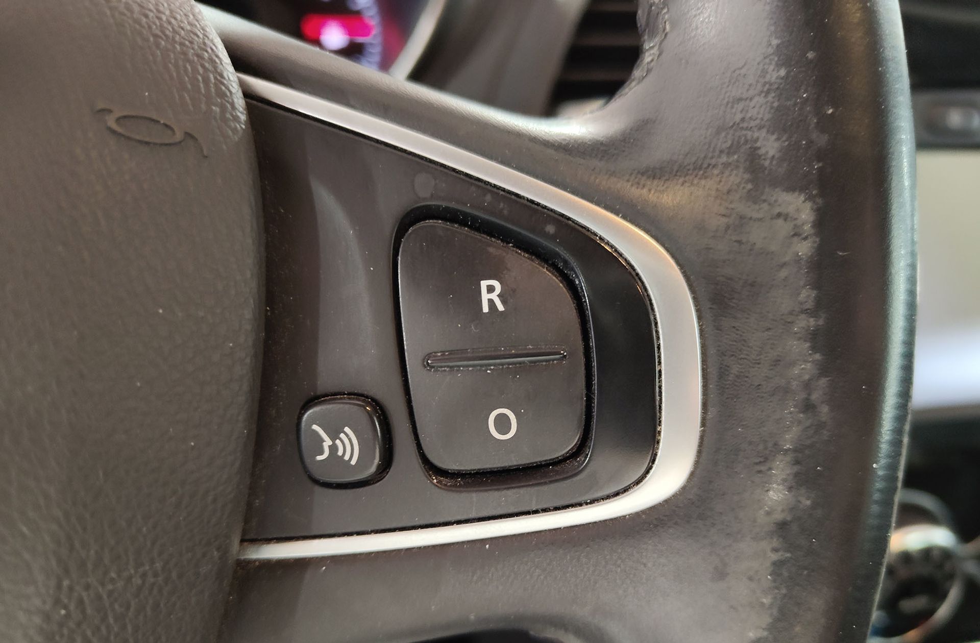 Renault Captur Zen TCe GPF - foto 24