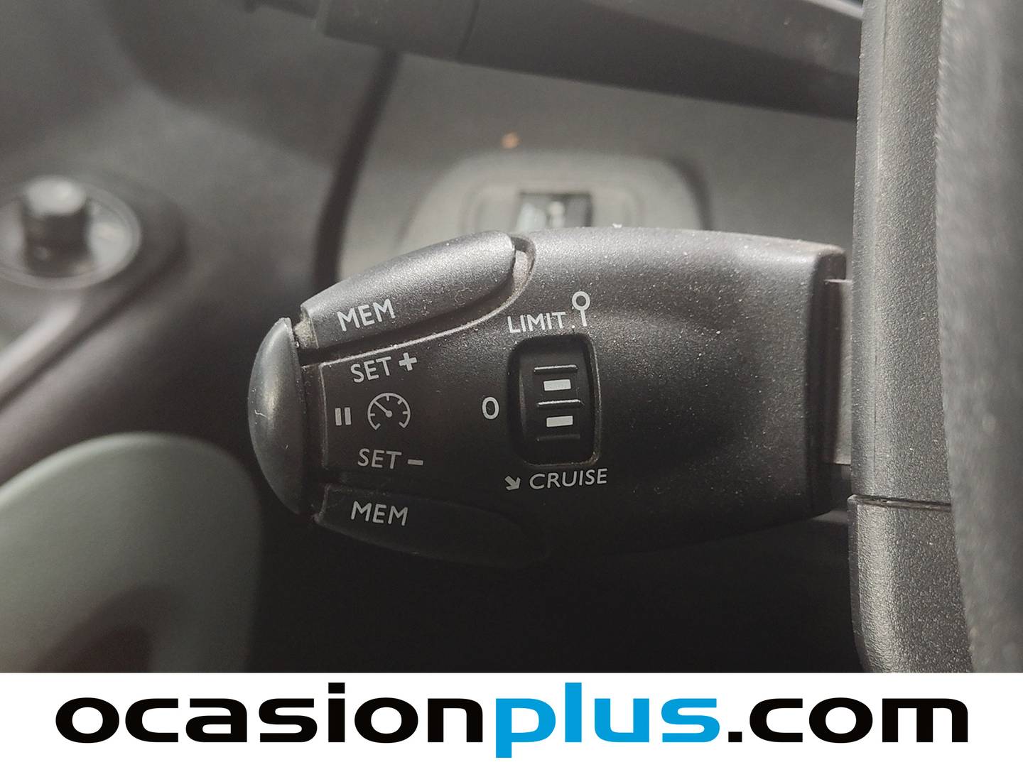 Foto Citroën Berlingo Citroen Berlingo Combi BlueHDi 100 S&S Talla M 100 Años (102 CV)