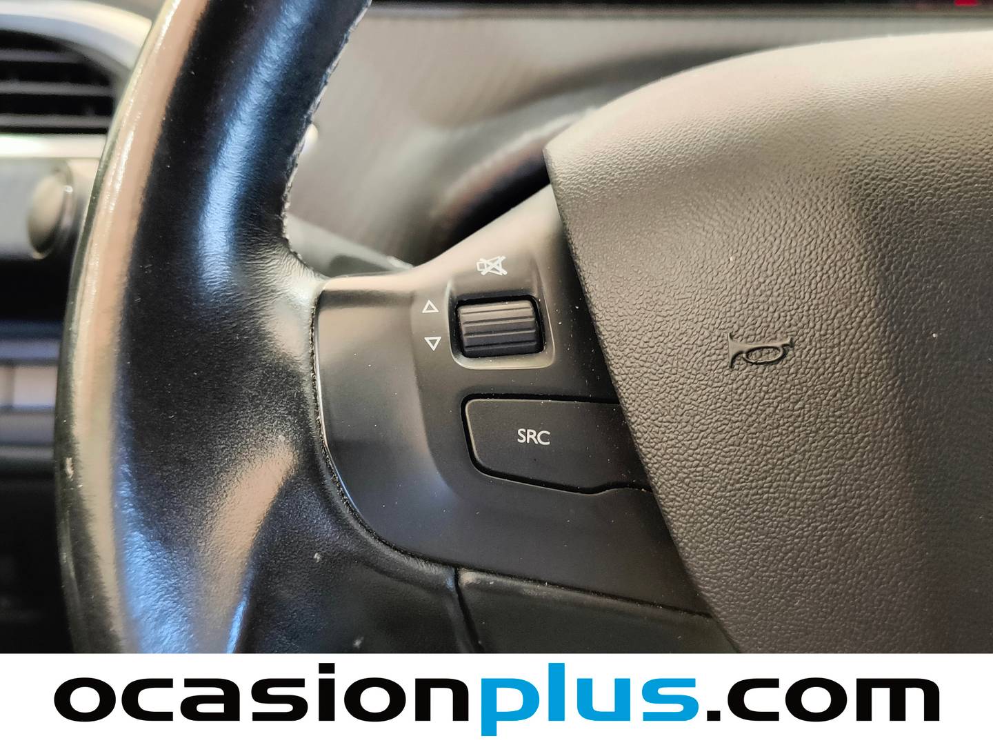 Foto Peugeot 208 Peugeot 208 BlueHDi 100 Tech Edition (99 CV)