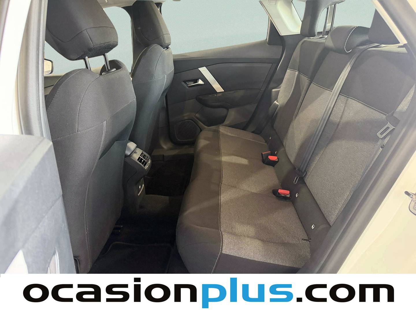 Foto asientos traseros Citroën C4 X Citroën C4 X PureTech 100 S&S 6v You (102 CV)