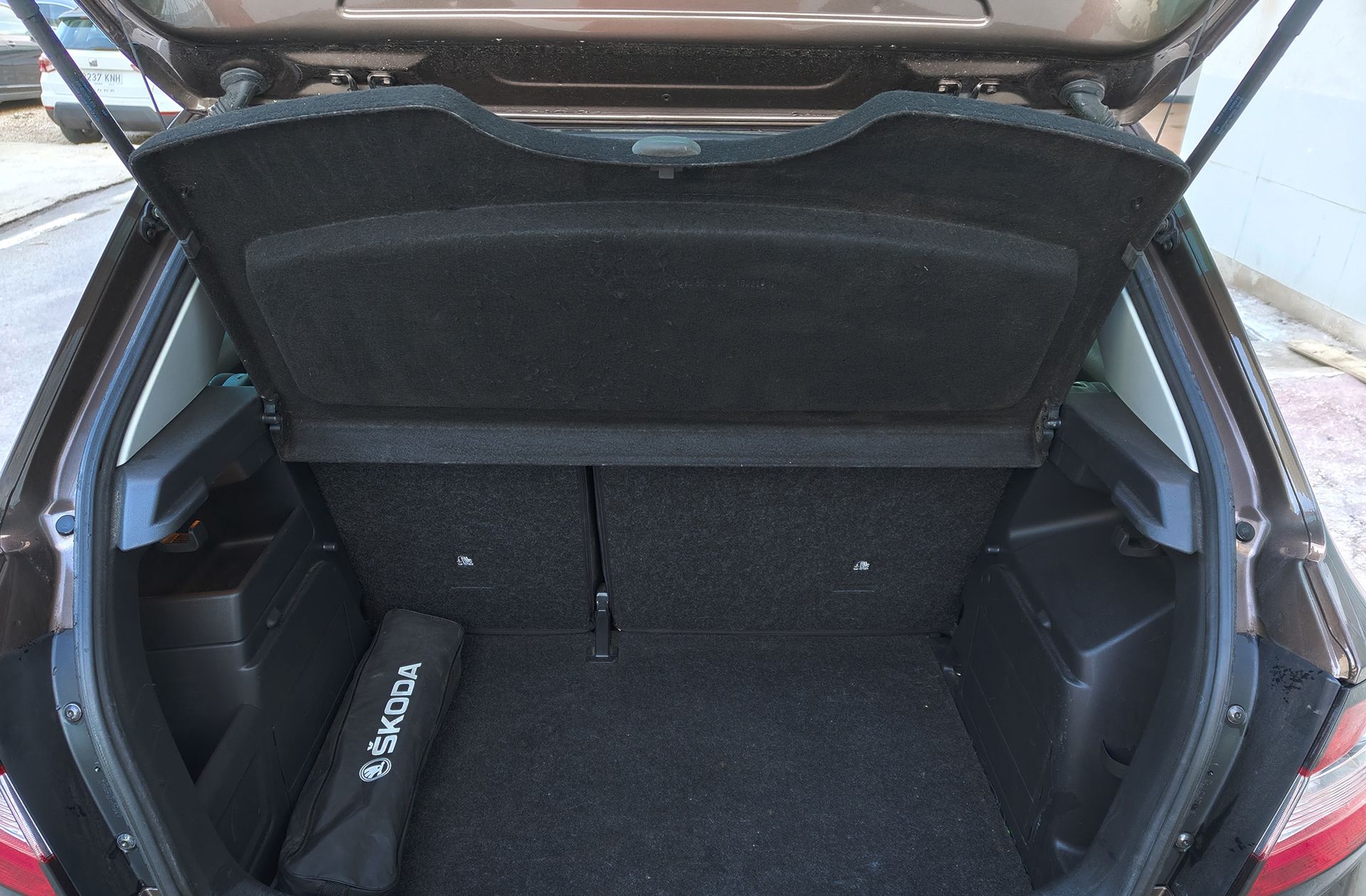 Škoda Fabia 1.0 TSI Like DSG - foto 15