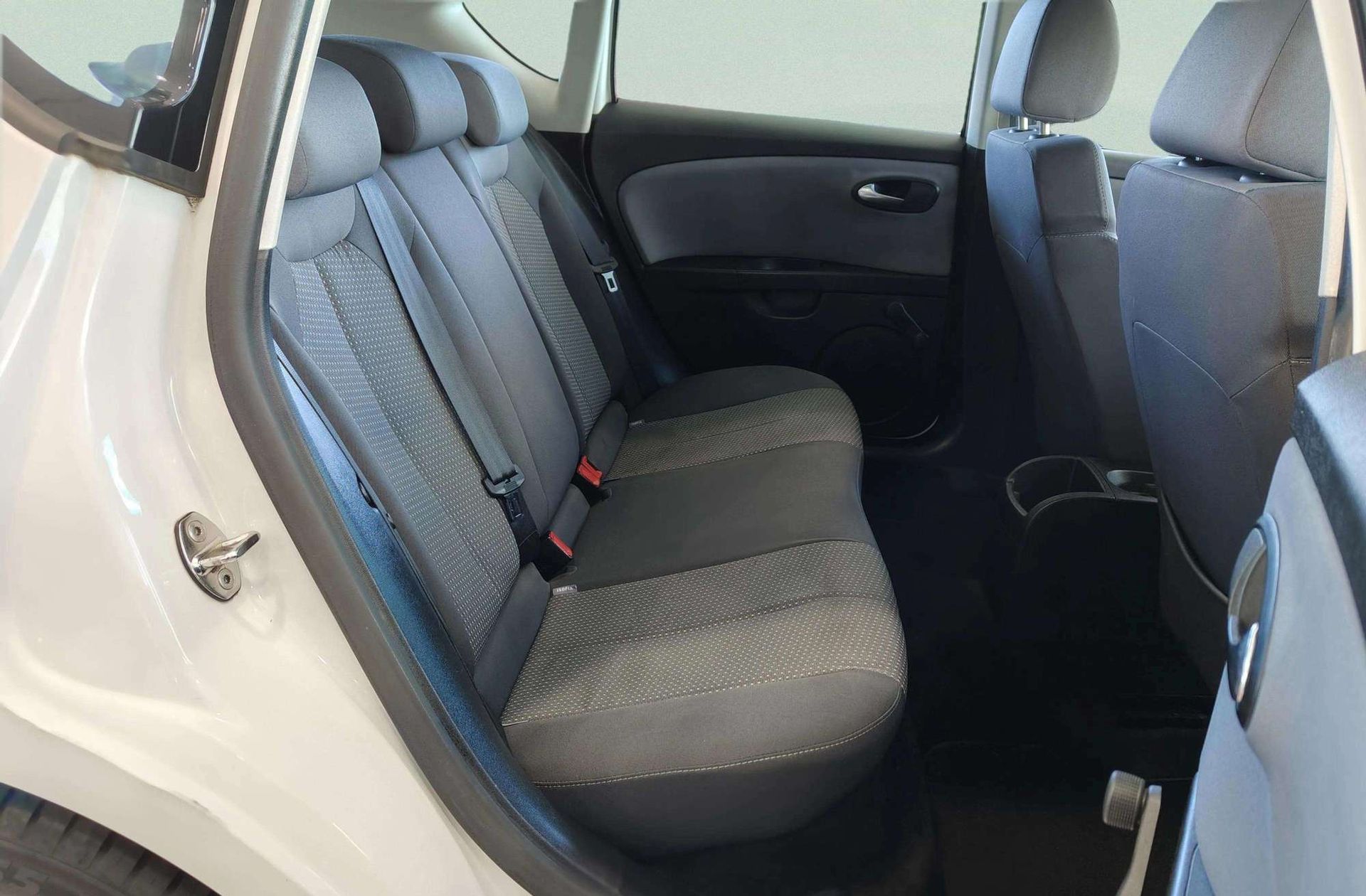 SEAT León 1.4 TSI Reference - foto 13