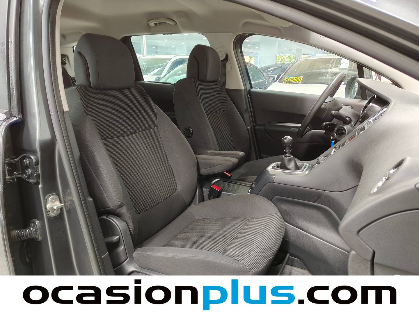 Peugeot 5008 Peugeot 5008 1.6 HDI FAP Active (115 CV) 7 Plazas km 0
