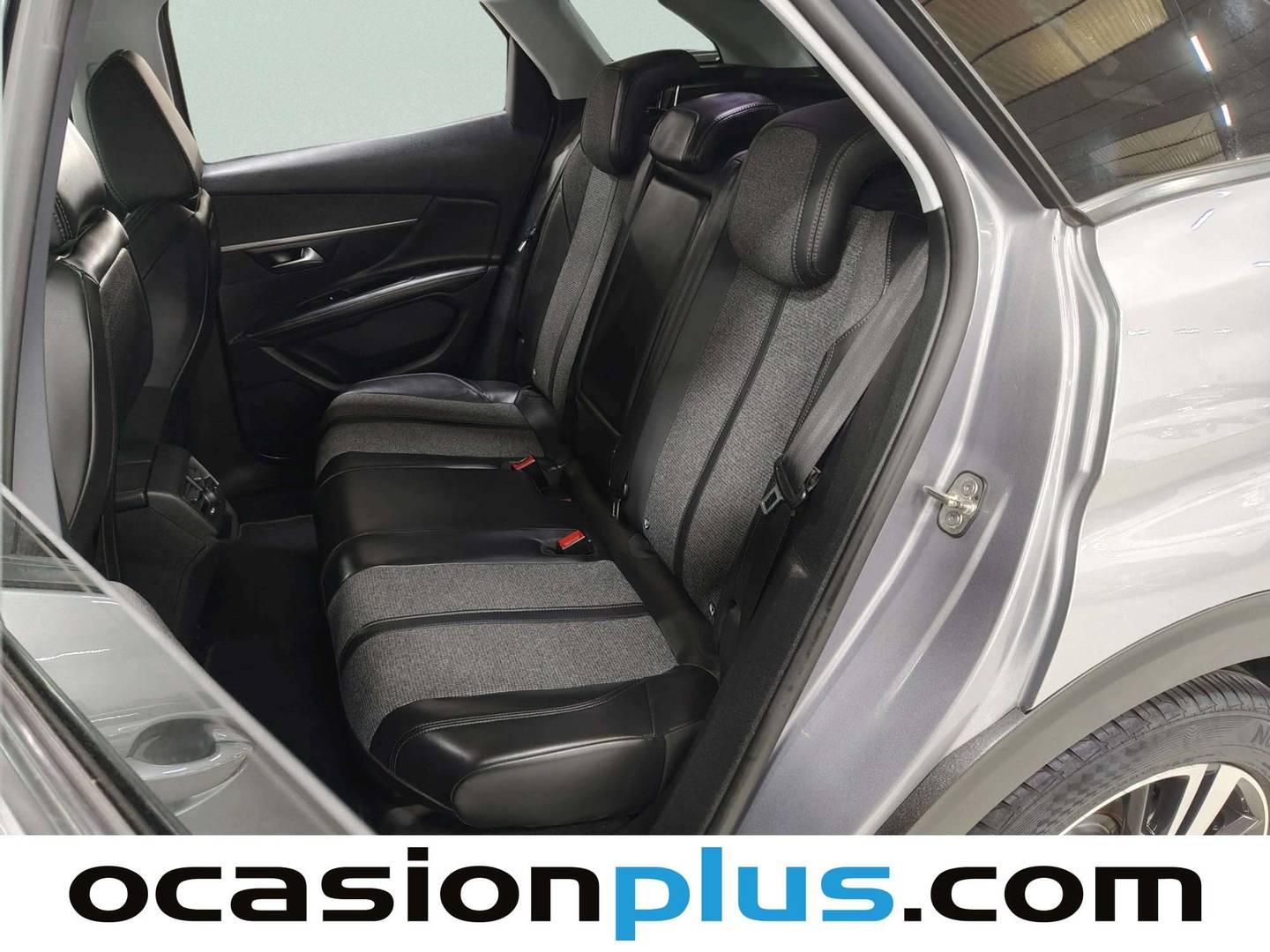 Foto asientos traseros Peugeot 3008 Peugeot 3008 BlueHDI 130 S&S Allure (130 CV)