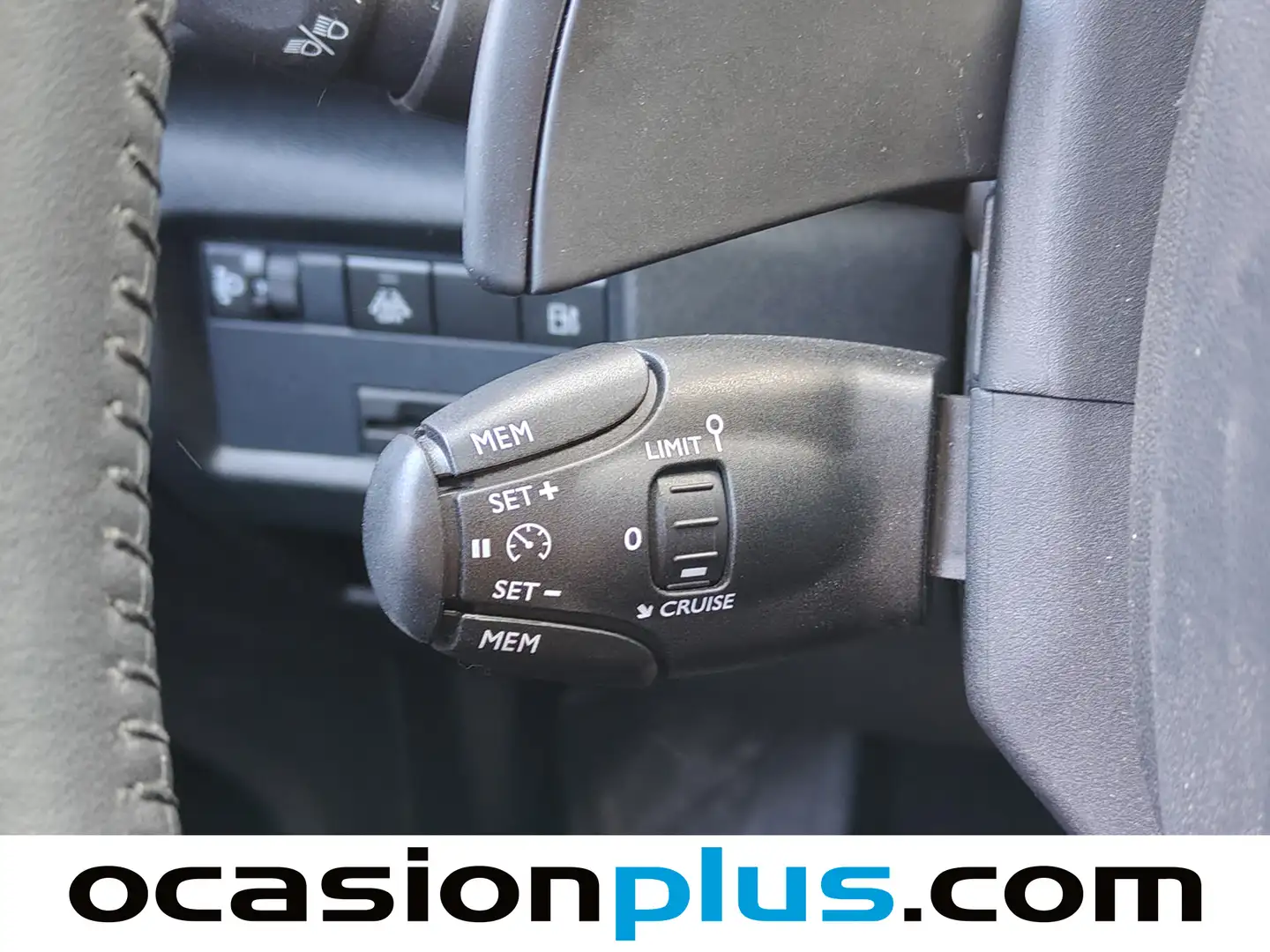 Foto Citroën C5 Aircross Hybrid Citroen C5 Aircross Hybrid 225 Feel Pack e-EAT8  (225 CV)