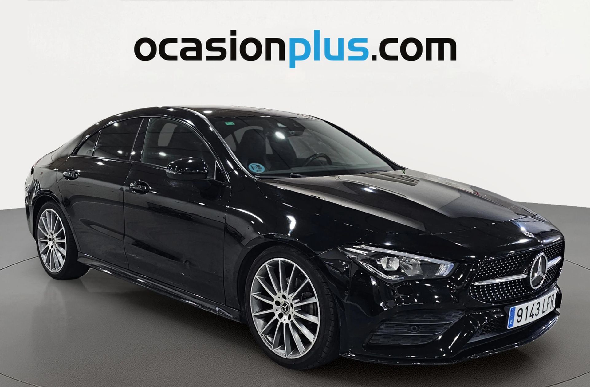 Mercedes-Benz CLA 180 Pack AMG - foto 2