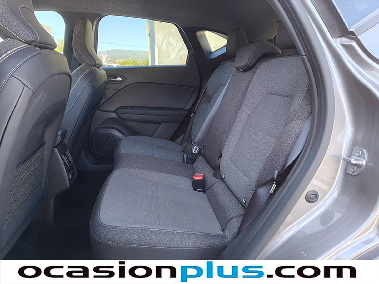 Foto Renault Captur Renault Captur Techno TCe (140 CV) GPF