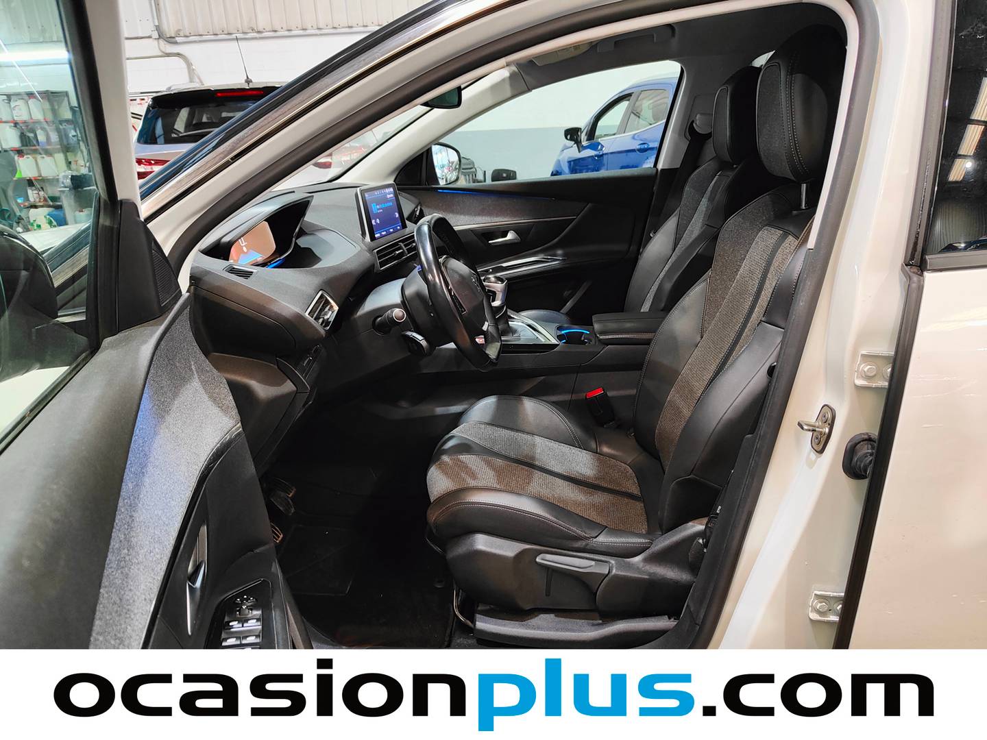 Foto asientos traseros Peugeot 5008 Peugeot 5008 BlueHDi 130 S&S Allure (130 CV) 7 PLAZAS