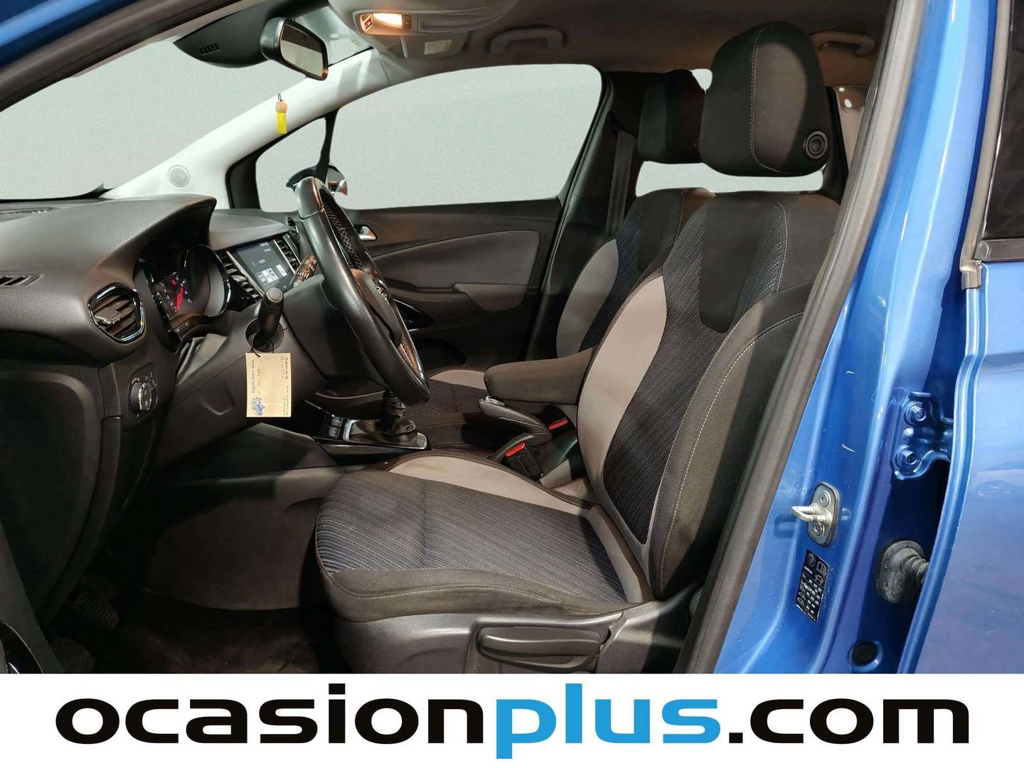 Foto Opel Crossland X Opel Crossland X 1.2 S&S Design Line 120 Aniversario (110 CV)