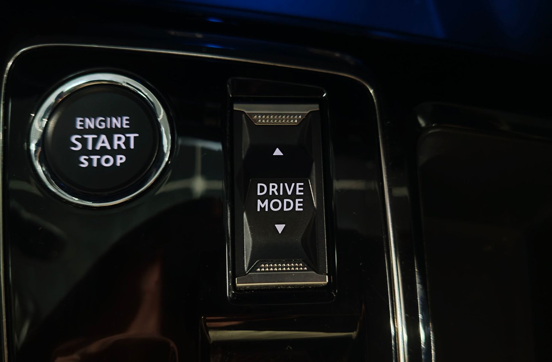 Peugeot 5008 PureTech 130 Allure Pack EAT8 7 plazas - foto 11